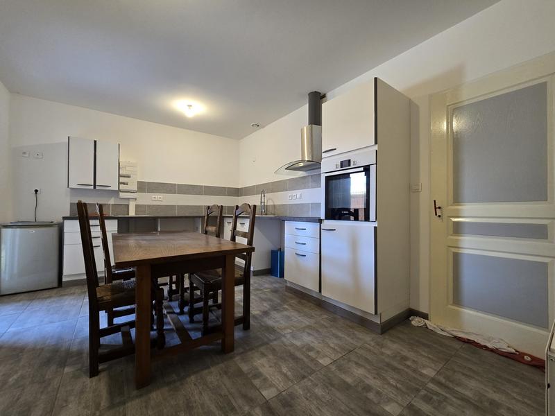 Local d'activités - 245 m²