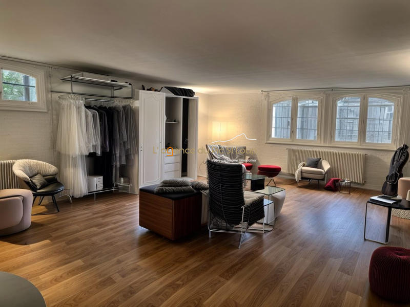 Bastide - 201 m² - 6 pièces