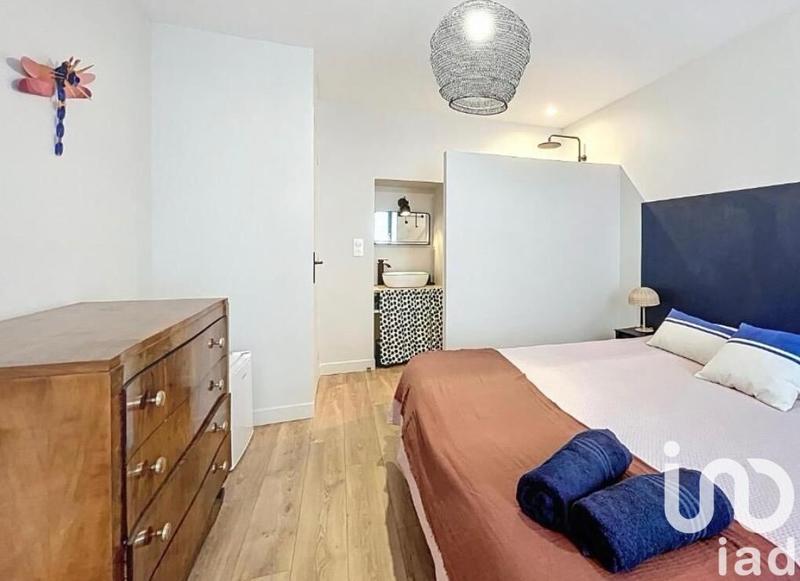 Maison - 212 m² - 7 pièces