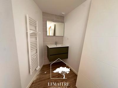 Appartement - 97 m² - 4 pièces
