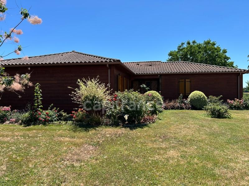 Maison - 125 m² - 4 pièces