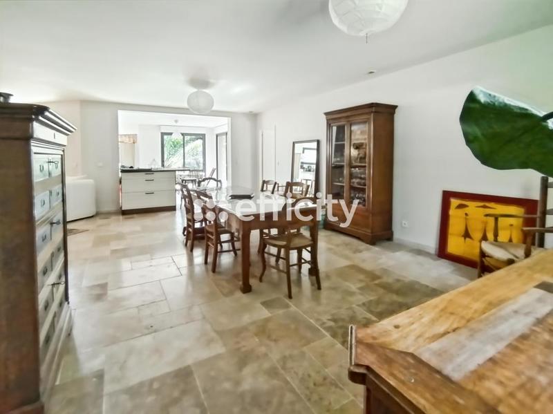 Villa - 133 m² - 6 pièces