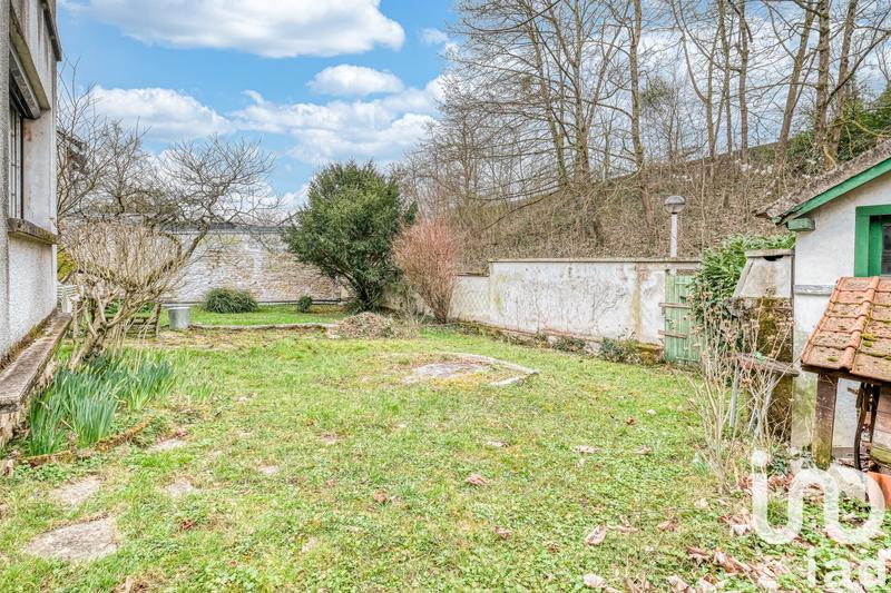 Maison - 168 m² - 9 pièces