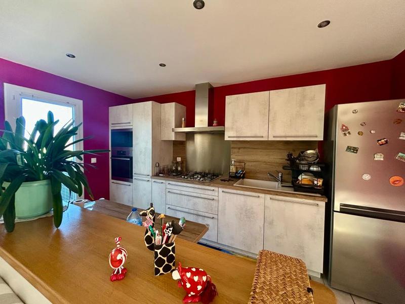 Maison - 81 m² - 4 pièces