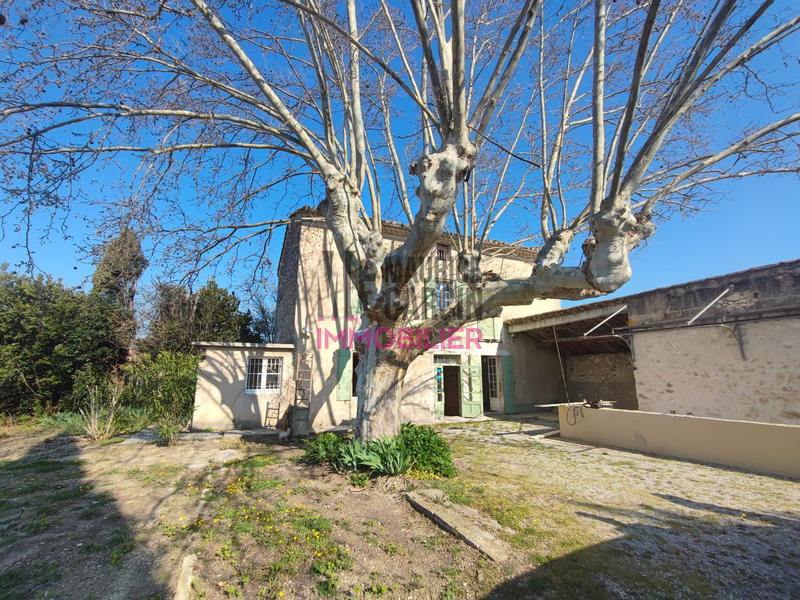 Mas - 150 m² - 8 pièces