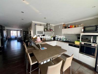 Appartement - 119 m² - 5 pièces