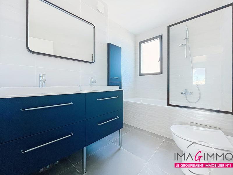 Maison - 120 m² - 5 pièces