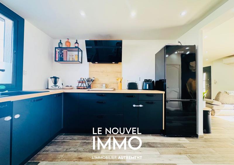 Maison - 92 m² - 4 pièces