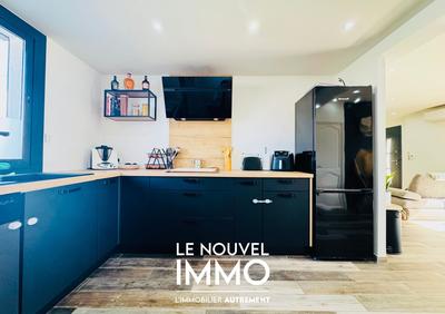 Maison - 92 m² - 4 pièces