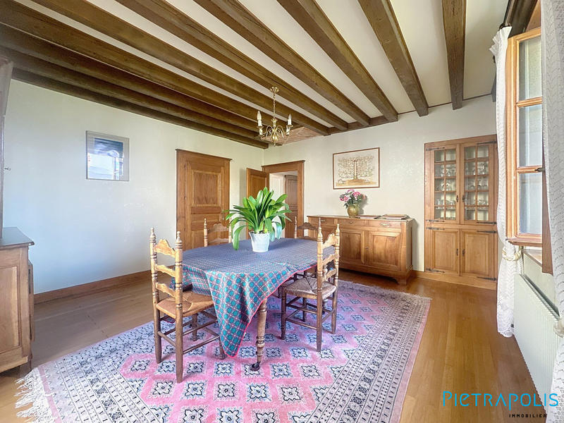 Maison ancienne - 270 m² - 8 pièces