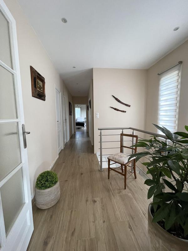 Maison d'architecte - 200 m² - 6 pièces