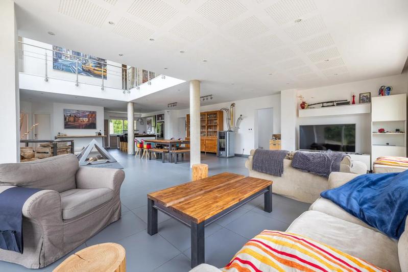 Maison d'architecte - 271 m² - 10 pièces