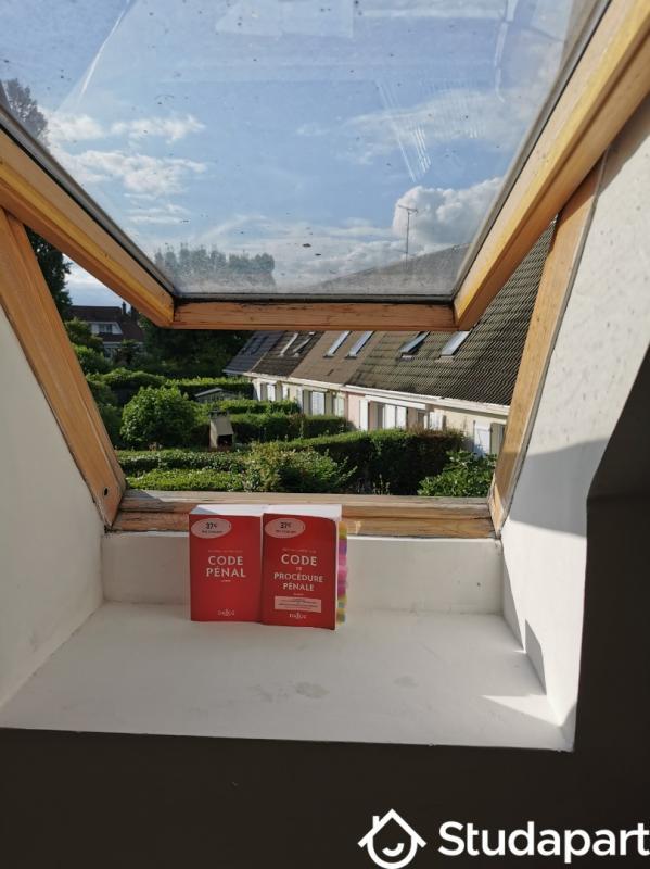 Chambre - 12 m² - 1 pièce