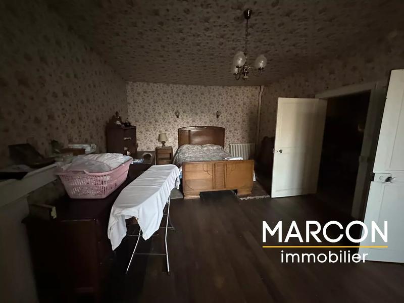 Maison de village - 217 m² - 8 pièces