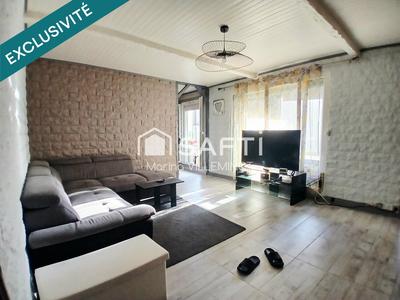 Appartement - 81 m² - 6 pièces