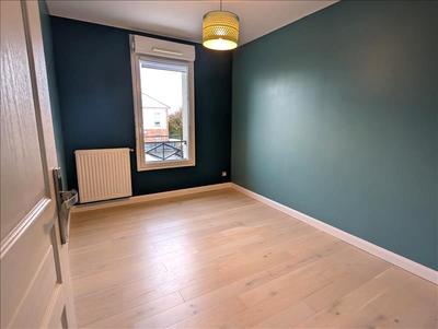 Maison - 87 m² - 4 pièces