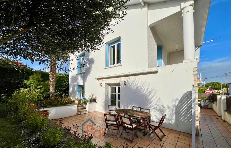 Maison - 157 m² - 6 pièces