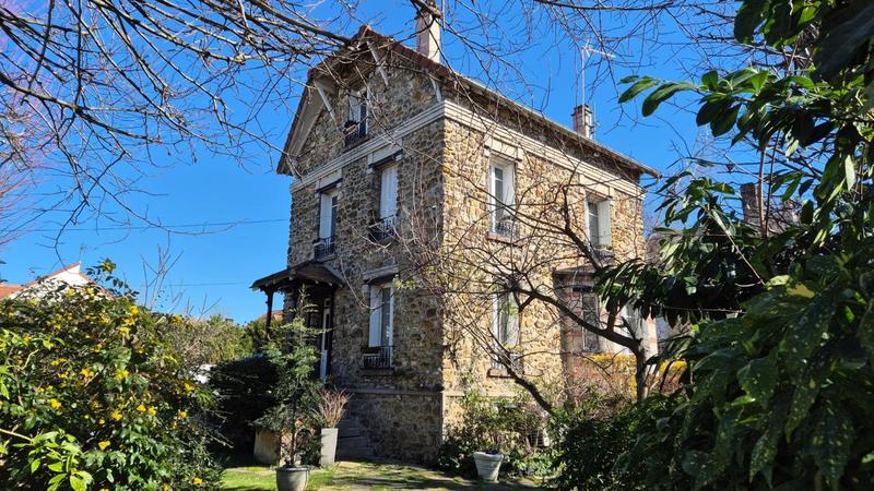 Maison - 128 m² - 6 pièces