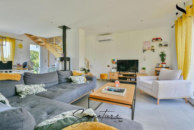 Maison - 125 m² - 5 pièces