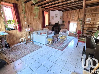 Maison - 101 m² - 5 pièces