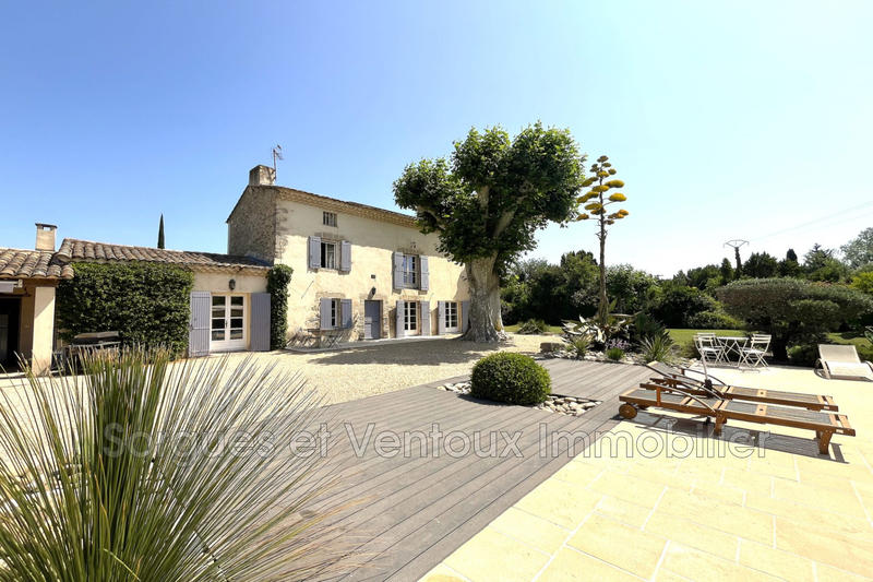 Mas - 140 m² - 6 pièces