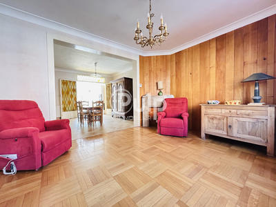 Maison de ville - 142 m² - 6 pièces