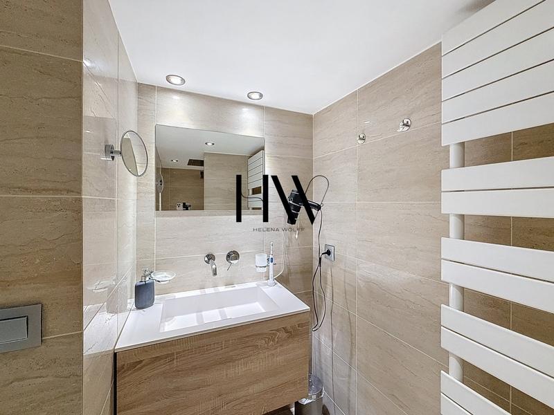 Appartement - 164 m² - 5 pièces