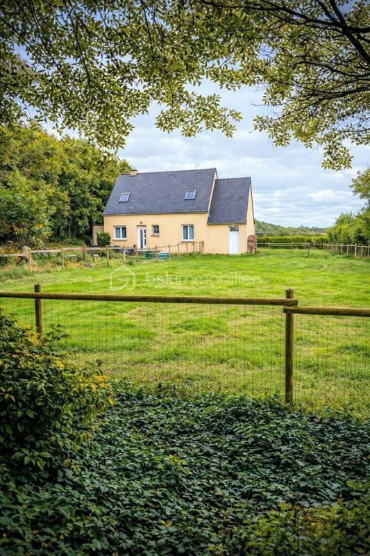 Propriété - 80 m² - 5 pièces