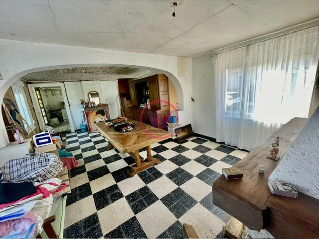 Maison - 134 m² - 8 pièces