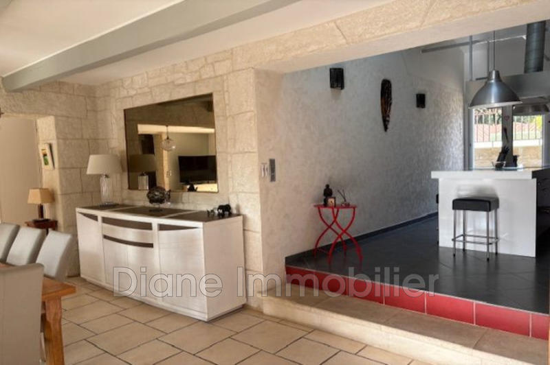 Villa - 162 m² - 6 pièces