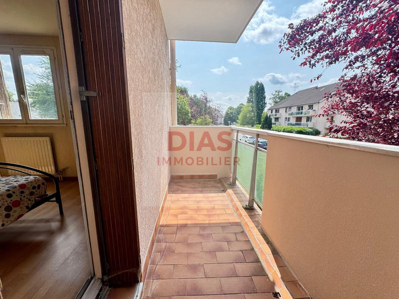 Appartement - 75 m² - 3 pièces