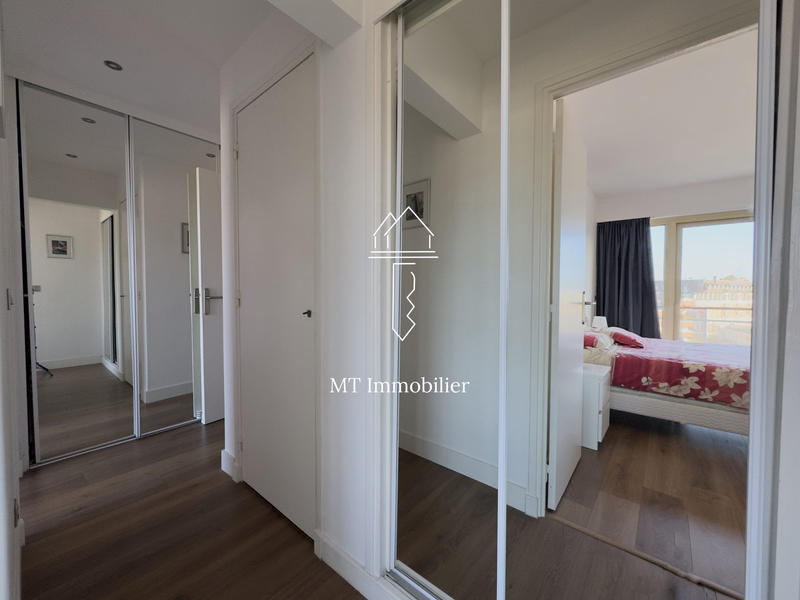 Appartement - 83 m² - 4 pièces