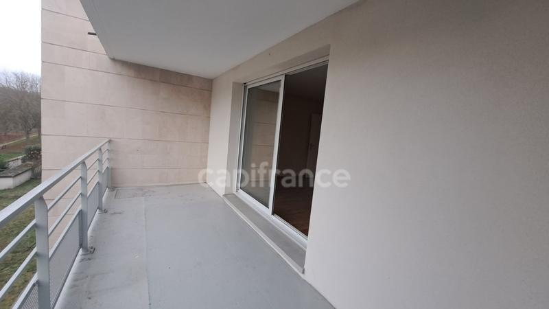 Appartement - 70 m² - 4 pièces