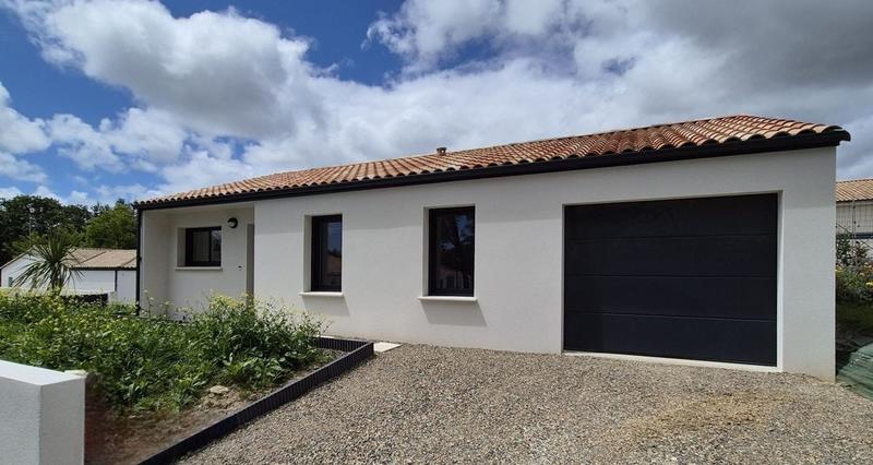 Villa - 90 m² - 5 pièces