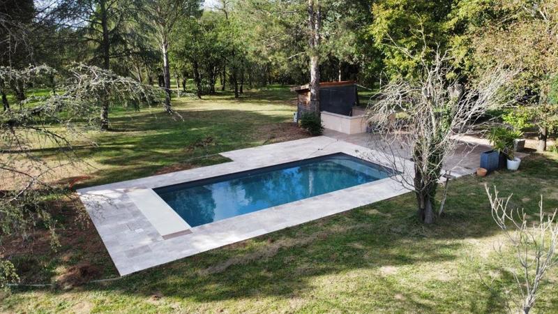 Maison - 315 m² - 7 pièces