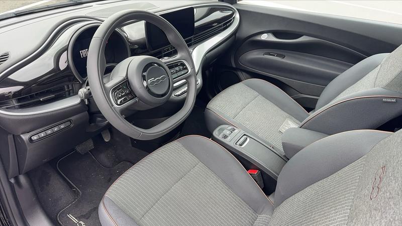 Fiat 500 118 42kWh Icone Plus