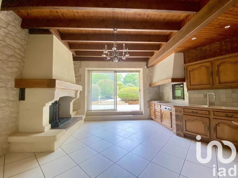 Maison - 180 m² - 7 pièces