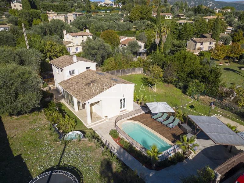 Maison - 119 m² - 6 pièces