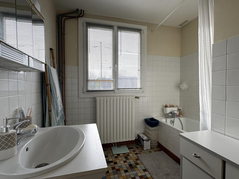 Maison - 176 m² - 7 pièces