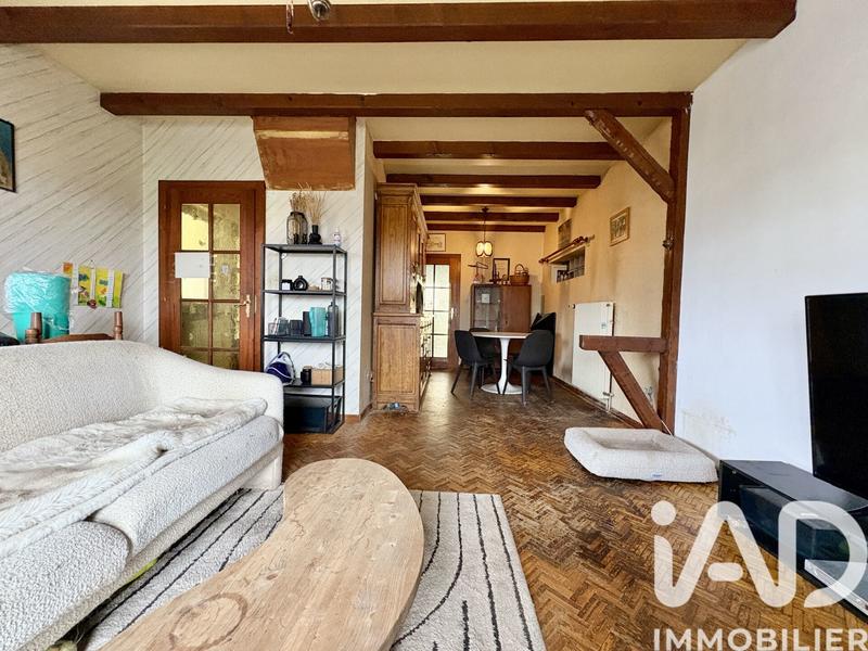 Appartement - 100 m² - 5 pièces