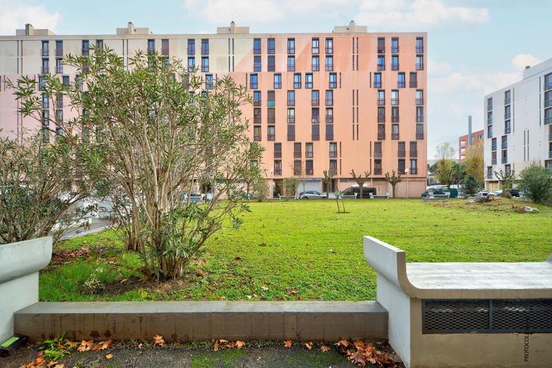 Appartement - 107 m² - 5 pièces