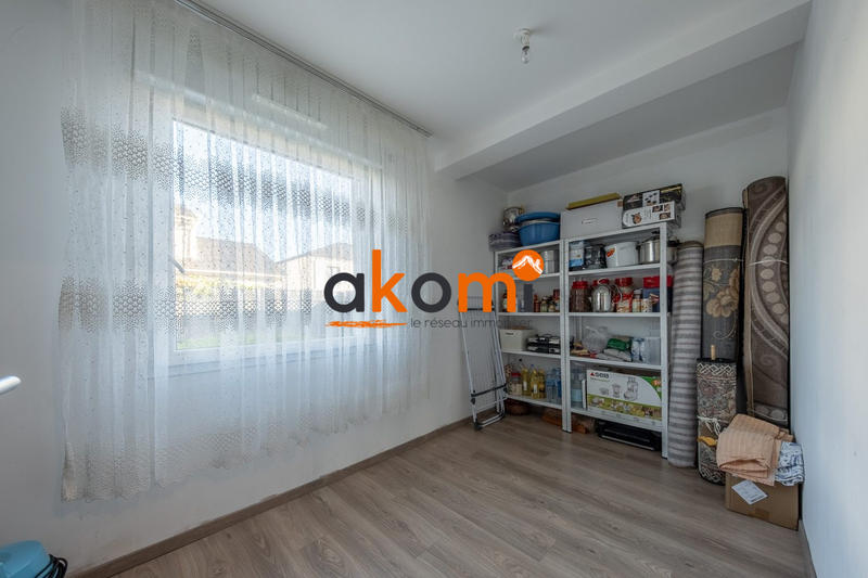 Maison contemporaine - 183 m² - 7 pièces