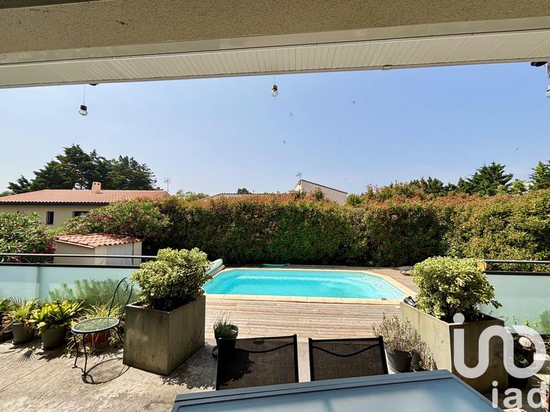 Maison - 198 m² - 6 pièces