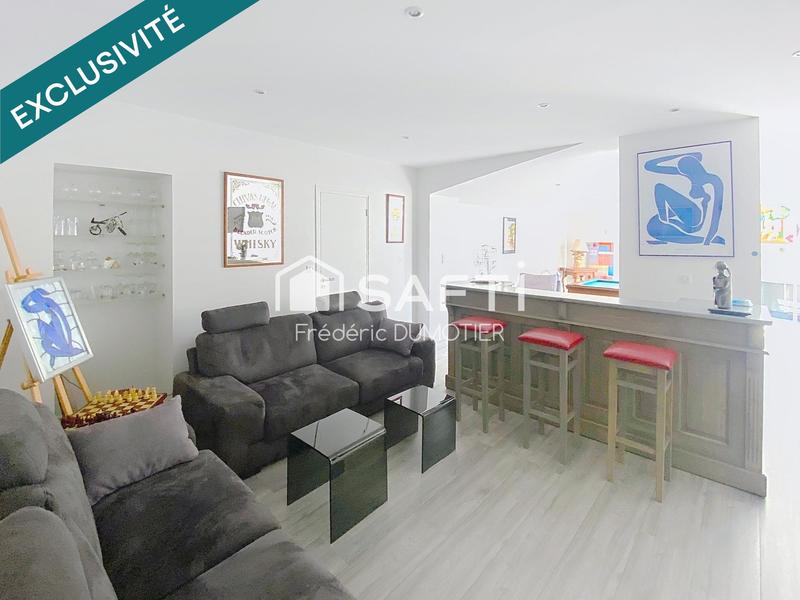 Propriété - 369 m² - 11 pièces