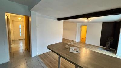 Maison - 111 m² - 5 pièces