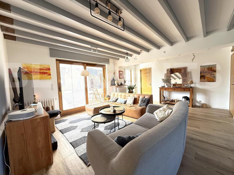 Maison - 164 m² - 7 pièces