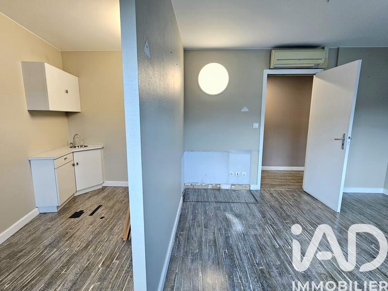 Appartement - 187 m² - 6 pièces