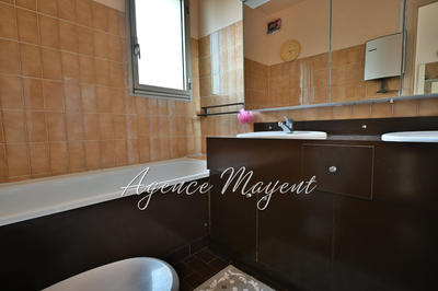Appartement - 57 m² - 3 pièces