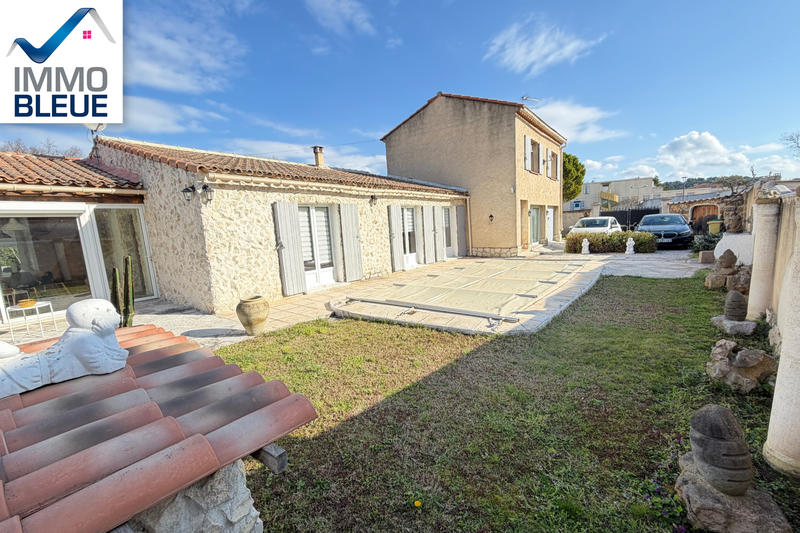 Maison - 141 m² - 4 pièces