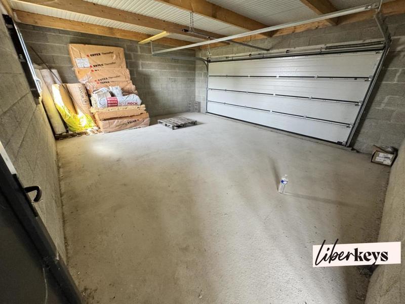 Maison - 201 m² - 6 pièces